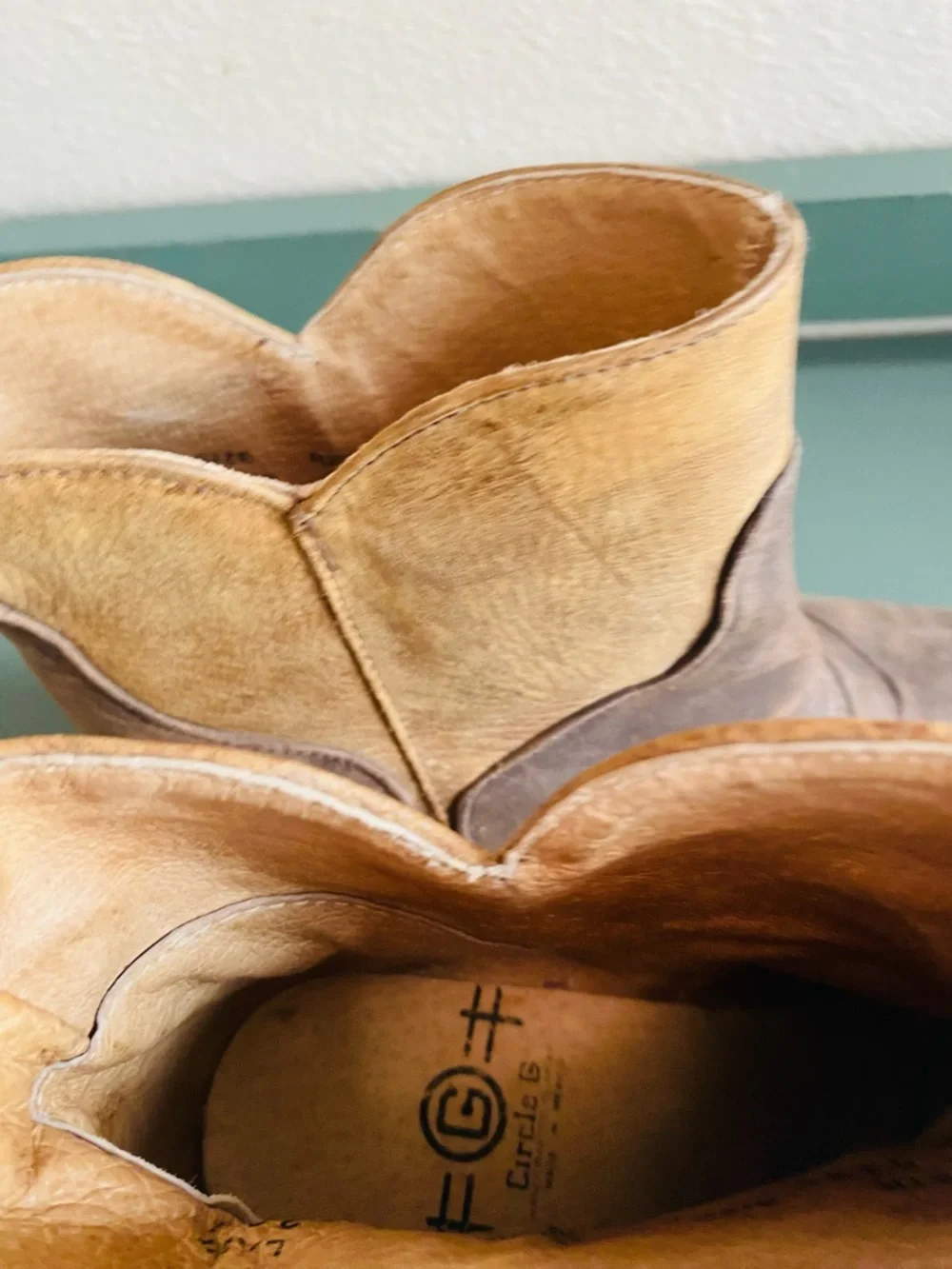 Corral Circle G Distressed Chocolate Women's 8 Ankle Boots Booties Pull on L5236 - Picture 11 of 12